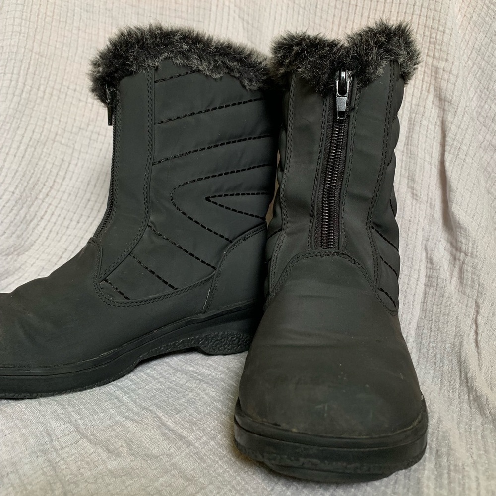 Black Winter Boots